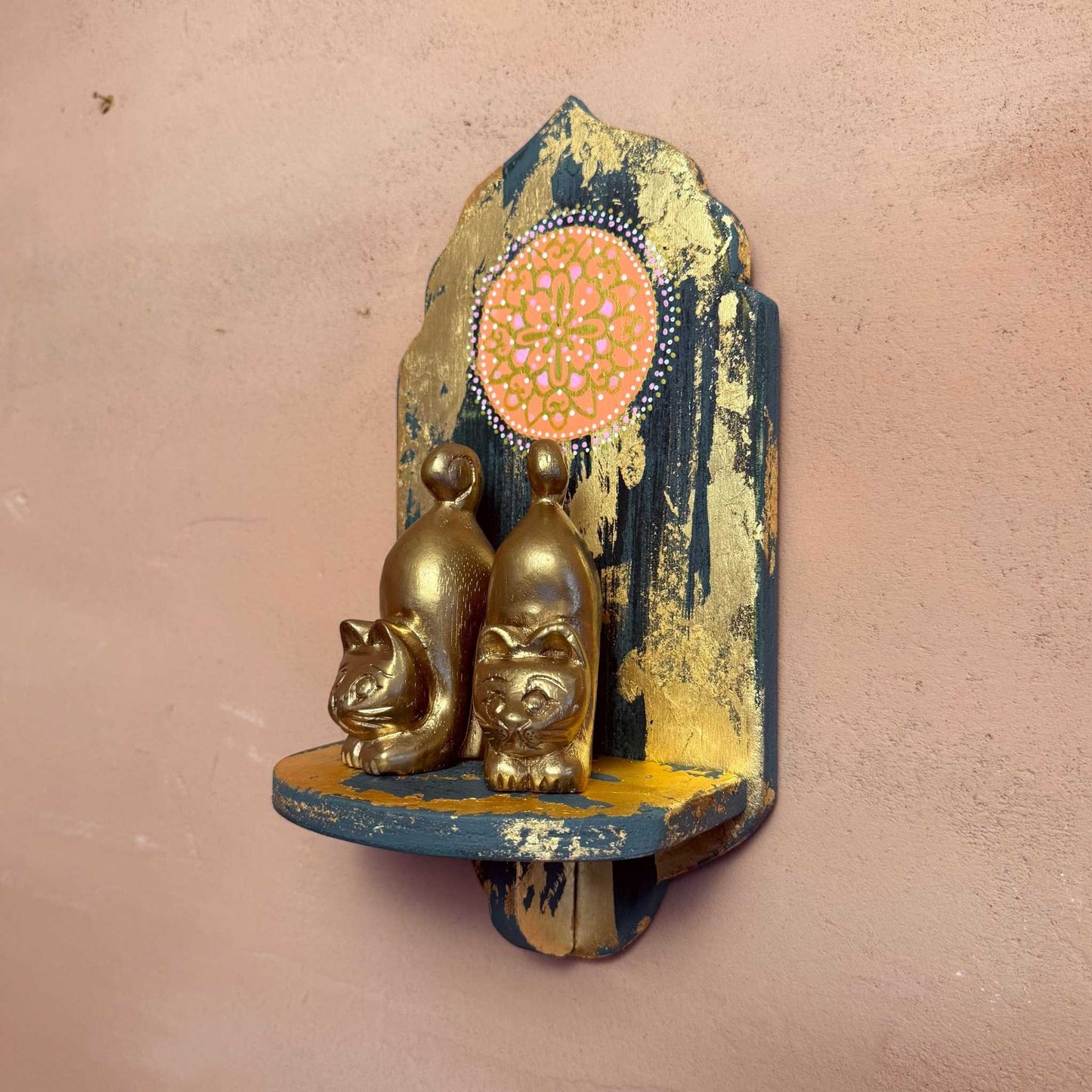 Golden cat altar