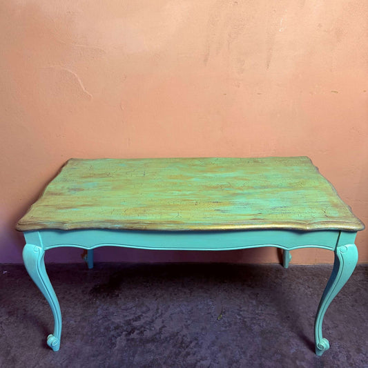 Green & Gold table