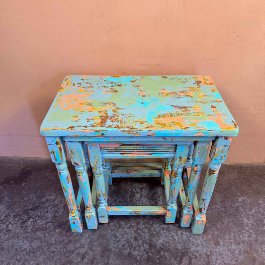 Multicolored tableset